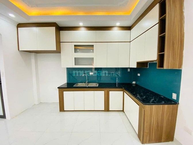 Bán nhà 5 tầng mới tinh , kinh doanh đỉnh Tương Chúc - Thanh trì