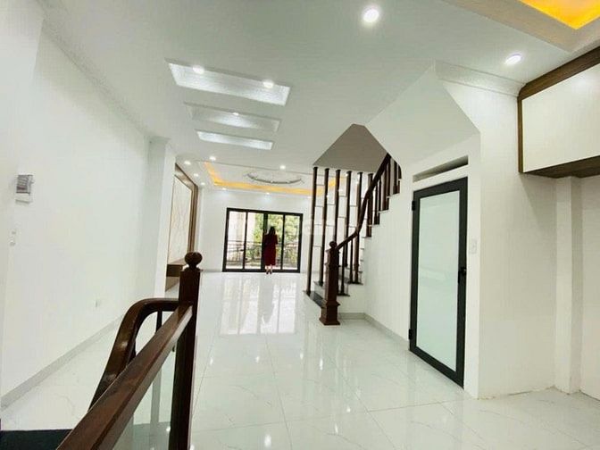 Bán nhà 5 tầng mới tinh , kinh doanh đỉnh Tương Chúc - Thanh trì