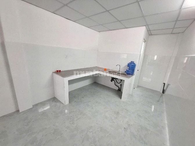 Cho thuê nhà mới nguyên căn Đường 45, Thủ Đức, 30m2, lửng 15m2, 5,5tr