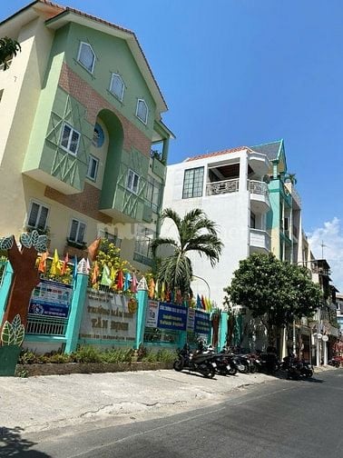 Bán nhà mặt phố tại Tân Định, Q1, HCM, 25 tỷ, 64m2, view đẹp, uy tín