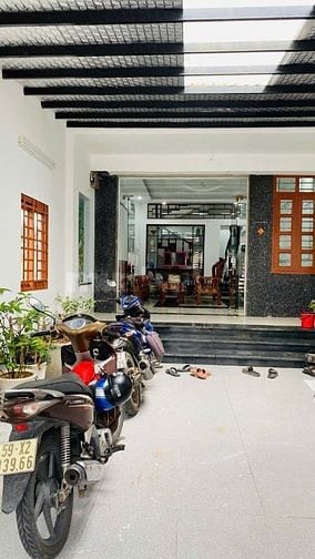 Cho thuê nhà nguyên căn 1 trệt 2 lầu 58/15 đường số 9-Linh Tây