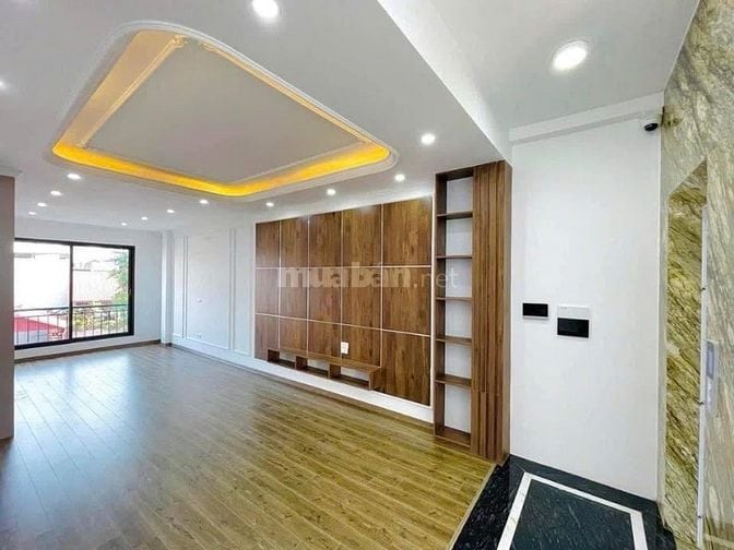 Cho thuê nhà ngõ Nghĩa Đô dt 100m x 4t ô tô tránh đỗ