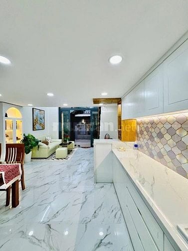 Nhà tuyệt đẹp CAO CẤP 2 Lầu hẻm Nguyễn Văn Lượng, P16, Q.Gò Vấp.