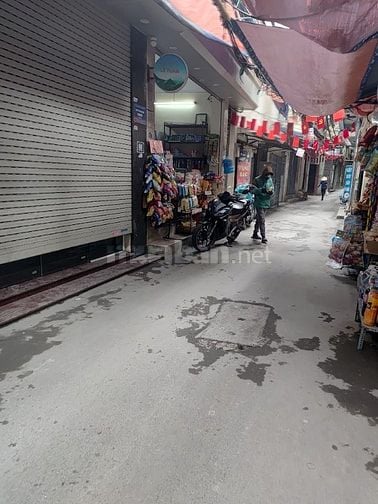 Bán nhà 4 tầng Trường Chính Hà Nội.