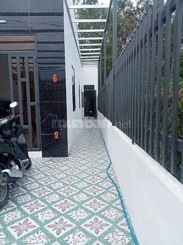 Cần tiền bán căn nhà còn mới. 123m2 ở xã Tân An Hội - Củ Chi giá 750tr