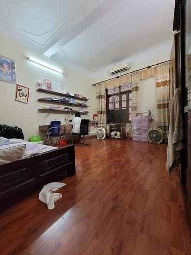 ĐẦU TƯ SINH LỜI, CHỊ GÁI NHỜ BÁN NHÀ NGUYỄN VĂN CỪ, DÒNG TIỀN ỔN ĐỊNH