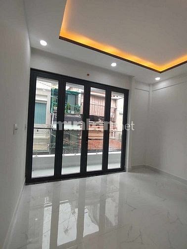 BÁN NHÀ HẺM XE HƠI ÂU DƯƠNG LÂN - NHÀ MỚI ĐẸP, VÀO Ở NGAY!