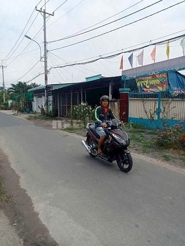 Cần tiền bán căn nhà còn mới. 123m2 ở xã Tân An Hội - Củ Chi giá 750tr