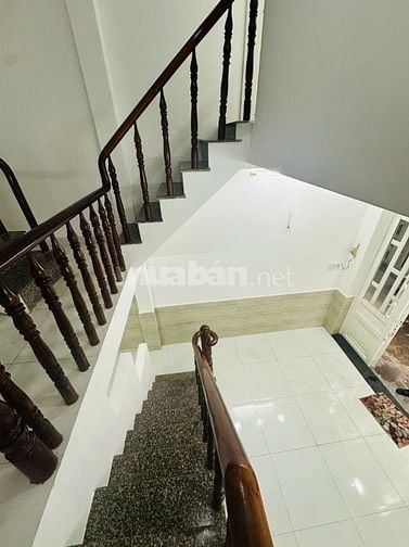 Cần bán  căn nhà ở 501 Lê Văn Khương, hiệp thành, Q12.