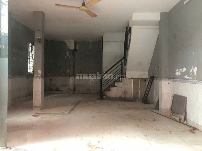 Cho thuê nhà góc 2 mặt tiền số 129 Cù Lao, phường 2, quận Phú Nhuận