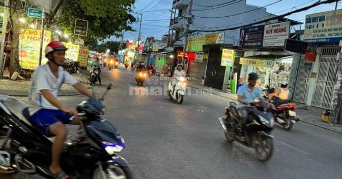Bán căn hộ dịch vụ mặt tiền Nguyễn Thị Kiểu, Quận 12, 633m2, 81tỷ500