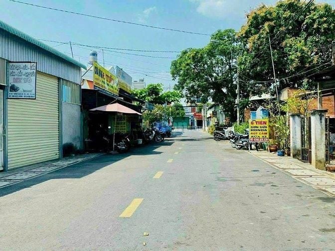 BÁN GẤP LÔ ĐẤT THỊ TRẤN CỦ CHI 139m2 MT NHỰA SHR 880 triệu