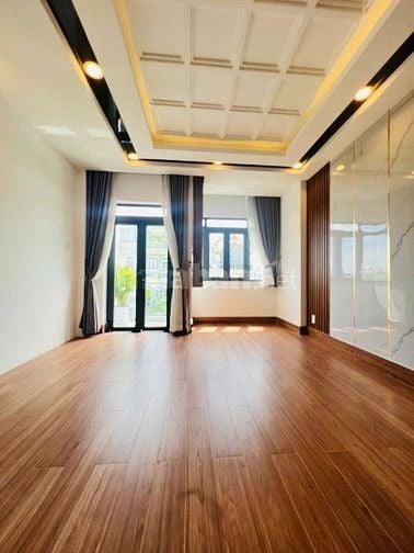 SIÊU PHẨM - MẶT TIỀN KINH DOANH HUỲNH THỊ ĐỒNG - 5 TẦNG MỚI KENG - THA