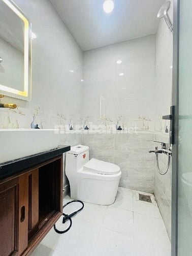 SIÊU PHẨM - MẶT TIỀN KINH DOANH HUỲNH THỊ ĐỒNG - 5 TẦNG MỚI KENG - THA