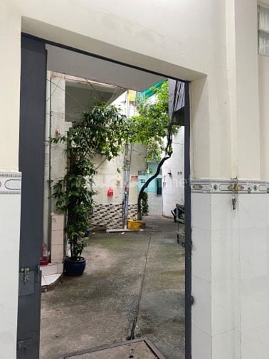 Nhà mới đẹp 2 mặt tiền . thích hợp mở vp hoặc kd