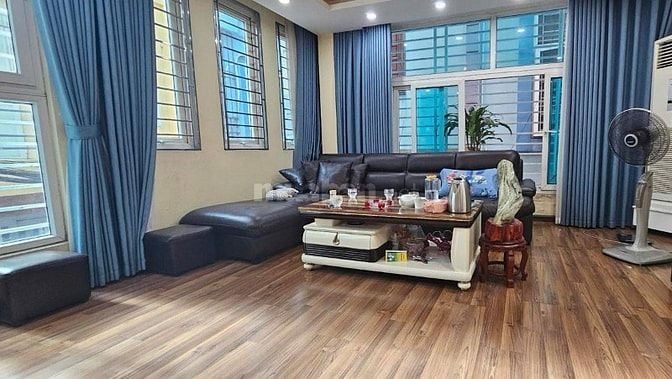 NHÀ LÔ GÓC VIP – GARA Ô TÔ – FULL NỘI THẤT CAO CẤP