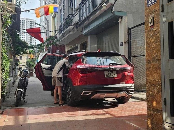 NHÀ LÔ GÓC VIP – GARA Ô TÔ – FULL NỘI THẤT CAO CẤP