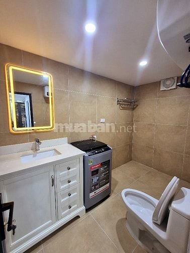 Bán căn hộ tập thể số 105 ngõ 86 Nhân Hoà Sổ 33,3m ; Sử dụng 78m ; Mặt