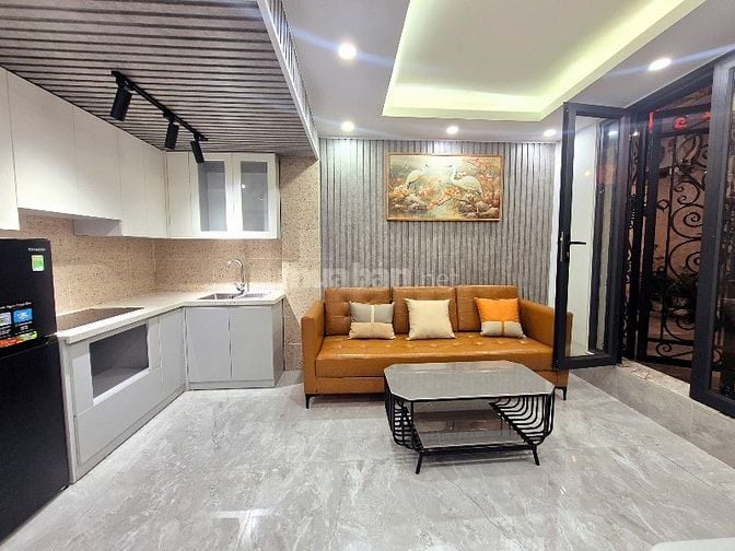 Bán căn hộ tập thể số 105 ngõ 86 Nhân Hoà Sổ 33,3m ; Sử dụng 78m ; Mặt