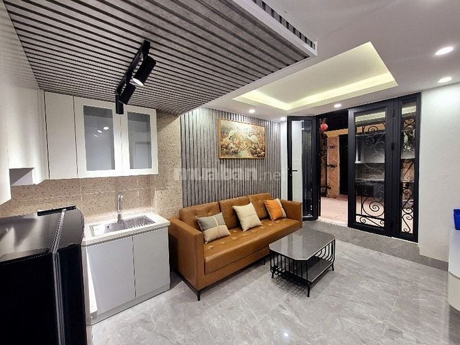 Bán căn hộ tập thể số 105 ngõ 86 Nhân Hoà Sổ 33,3m ; Sử dụng 78m ; Mặt