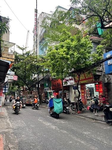 Bán căn hộ tập thể số 105 ngõ 86 Nhân Hoà Sổ 33,3m ; Sử dụng 78m ; Mặt