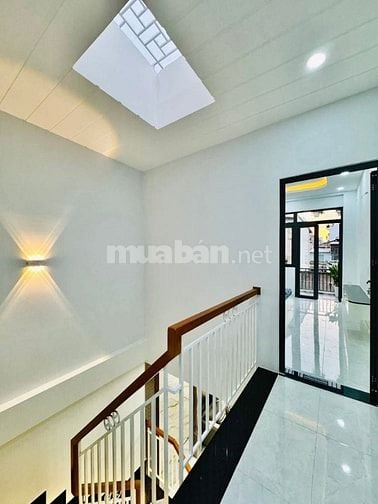 Bán nhà siêu xinh - Cách sân bay chỉ 5 phút - sổ sách chuẩn chỉnh 