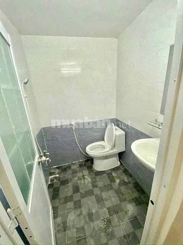 BÁN GẤP DÃY TRỌ 2 KIOT + 6 PHÒNG – GẦN KCN TRẢNG BÀNG – GIÁ 790 TRIỆU 