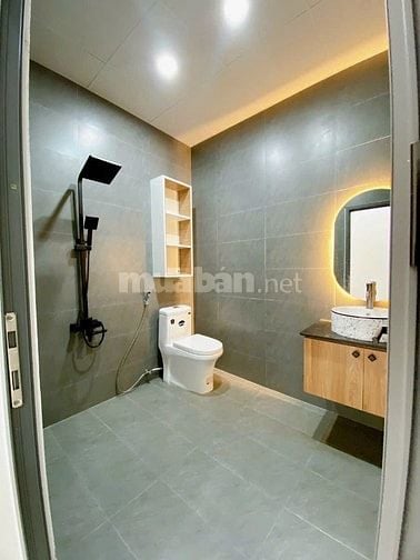 BÁN NHÀ GẤP 1 TRỆT 1 LỬNG GẦN CHỢ BÌNH ĐIỀN