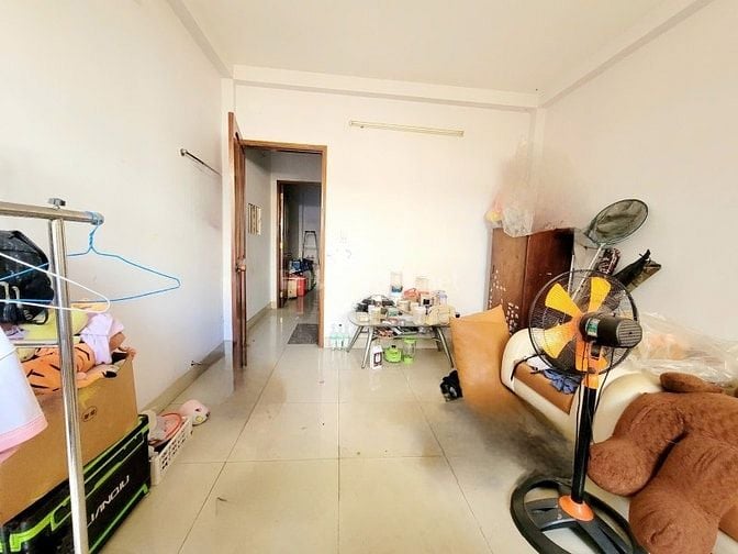 NGỘP BÁN GẤP,LÊ HỒNG PHONG QUẬN 10 DT 40M2 HẺM 3M ĐẸP, 3 TẦNG Ở NGAY