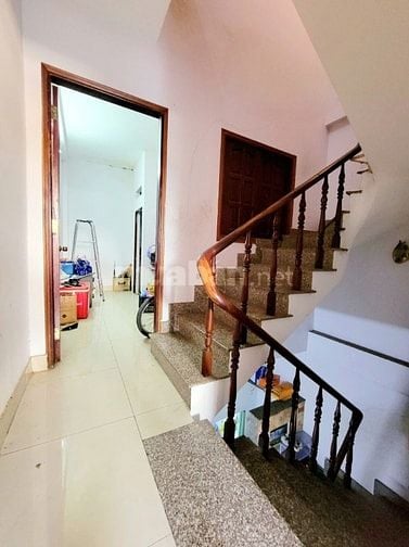 NGỘP BÁN GẤP,LÊ HỒNG PHONG QUẬN 10 DT 40M2 HẺM 3M ĐẸP, 3 TẦNG Ở NGAY