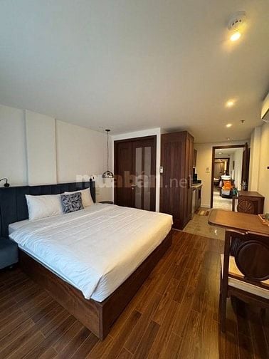 Bán Nhà Phân Lô Quân Đội Hoàng Văn Thái cách phố 70m DT:32M X 5T