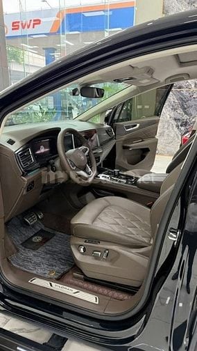 Bán Volkswagen Viloran Luxury sản xuất 2024, lăn bánh 1 vạn Km.