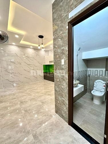 Kinh doanh thua lỗ bán gấp nhà Đoàn Nguyễn Tuấn 1T2L, giá 968tr.SHR