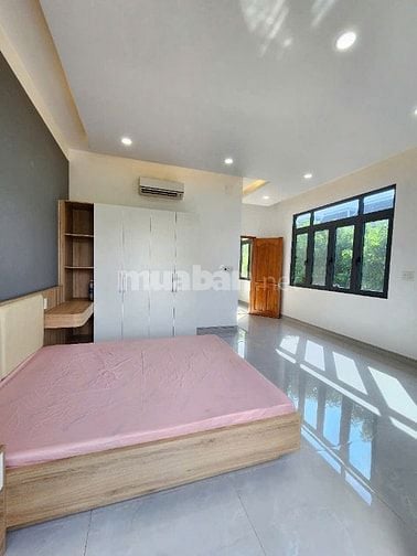 Bán nhà căn góc 2MT Khu nhà ở thương mại Hoàng Nam 5, Tân Bình, Dĩ An