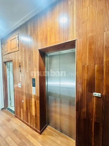 Cần bán nhà 7 tầng có thang máy 