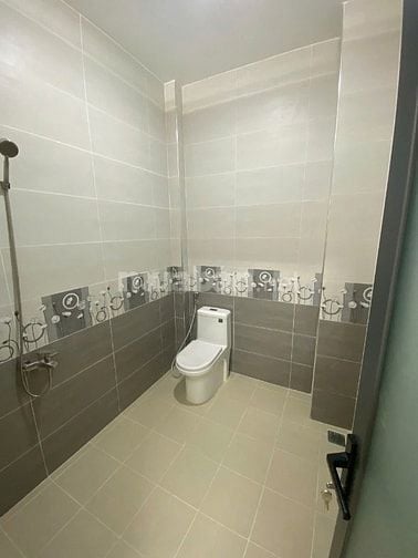 SIÊU PHẨM NHÀ MẶT TIỀN GIÁ RẺ - 31C Đồng Đen Phường 14, Q. Tân Bình