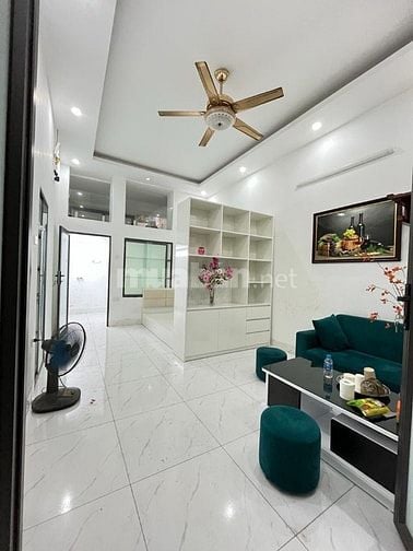 Căn hộ tập thể Lò Đúc. Thọ Lão. Hai Bà Trưng. Hà Nội. 2 ngủ vệ sinh kh