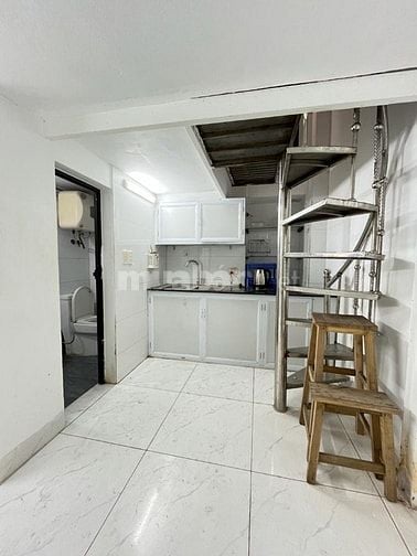 Căn hộ tập thể Lò Đúc. Thọ Lão. Hai Bà Trưng. Hà Nội. 2 ngủ vệ sinh kh