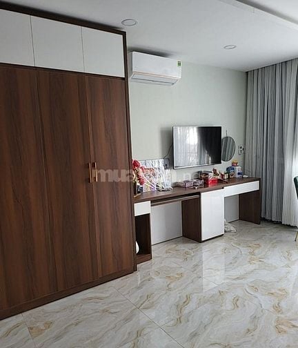 Bán nhà mặt tiền đường số Quận 7, 5x18m, 3 tầng, nhỉnh 11 tỷ