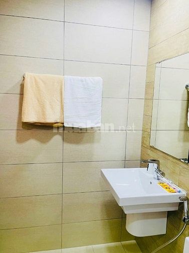 Sang gấp CH Celadon city tân phú,2PN,2WC,2 tỷ 390,full NT,dt 84m2