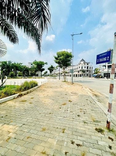 ☄️💥🔥 Đầu tư 1 lãi 3 . đất nền full thổ cư rẻ như đất hoang