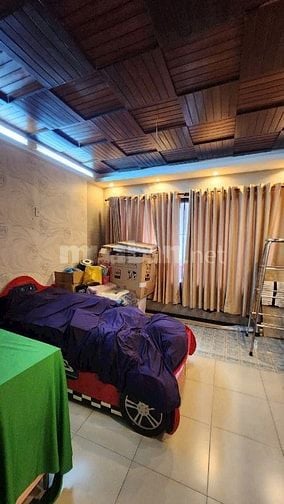CÓ NHŨNG CĂN NHÀ Ở PN NÓI THẬT HẺM BÊ TÝ NHÀ THÌ TÓP HẬU BÁN 6-7 tỷ kh