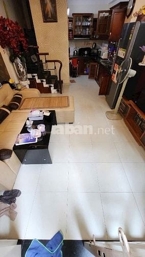CÓ NHŨNG CĂN NHÀ Ở PN NÓI THẬT HẺM BÊ TÝ NHÀ THÌ TÓP HẬU BÁN 6-7 tỷ kh