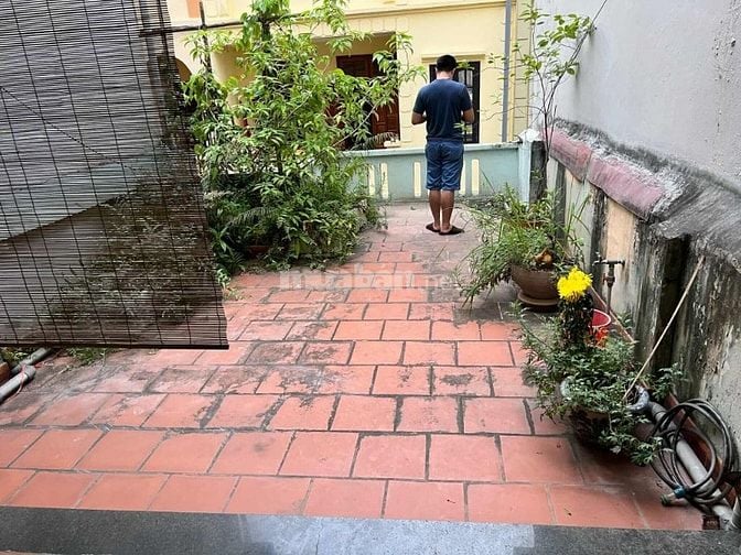 Cho Thuê NR Tại Quận Thanh Xuân,70m2X3,3PN,2WC,ở GĐ và Làm VP,Kết Hợp 