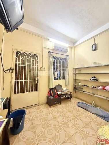 NGỘP GẤP BÁN, HUỲNH MẪN ĐẠT QUẬN 5 40M2 4 TẦNG, CÁCH MT 1 CĂN.