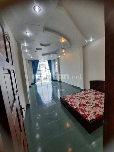 Tầng 3 va 4 nhà mặt tiền cho thuê văn phòng