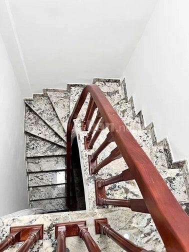 CHÍNH CHỦ NHỜ BÁN -CẦU GIẤY- NHÀ MỚI–TRẦN DUY HƯNG–THANG MÁY–LÔ GÓC–KI
