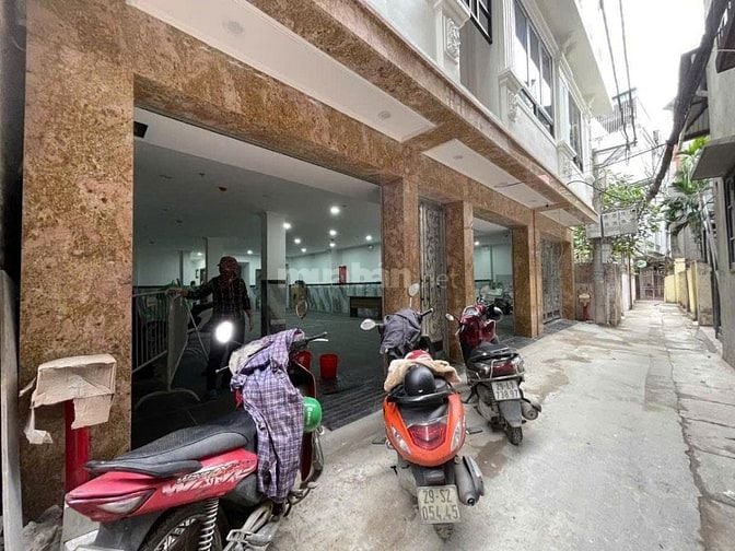 Bán tòa CCMN Phú Diễn - Bắc Từ Liêm 151,8m2 *7T* MT 8.5m Giá 42 tỷ