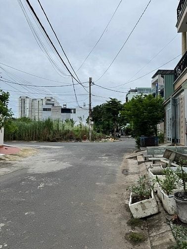 Nhà Mặt Tiền NB Đường lê Bôi P7Q8.60m2.3tầng sân thượng.5tỷ8(TL)