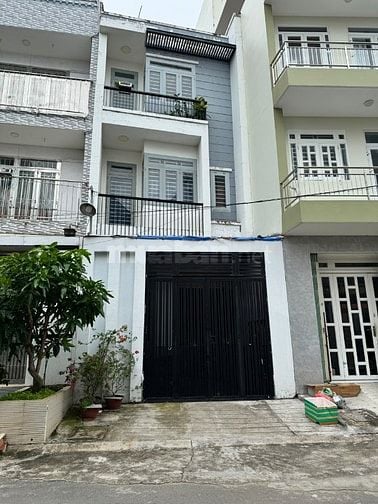 Nhà Mặt Tiền NB Đường lê Bôi P7Q8.60m2.3tầng sân thượng.5tỷ8(TL)